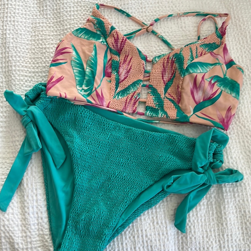 ‼️MAJOR SALE ‼️ Tori Praver Swimsuit